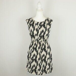 Forever 21 Women's Extra Small Black Cream Feather Print Scoop Neck Mini Dress
